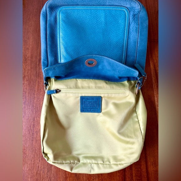 Vintage Coach Nubuc Chelsea Large Hobo in Teal and Compact Wallet - Picture 11 of 14